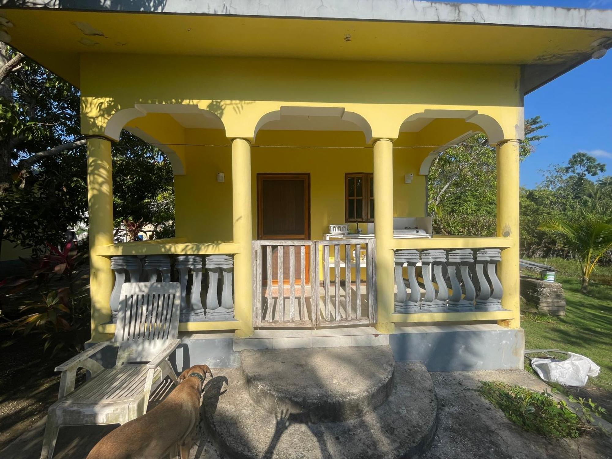 R&V Villa Negril Exterior photo